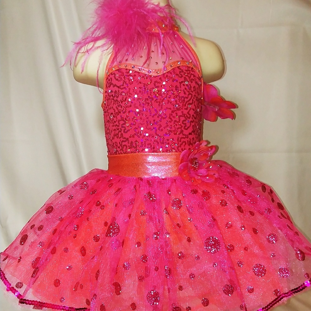 Stunning!!! Girl dress size xsmall